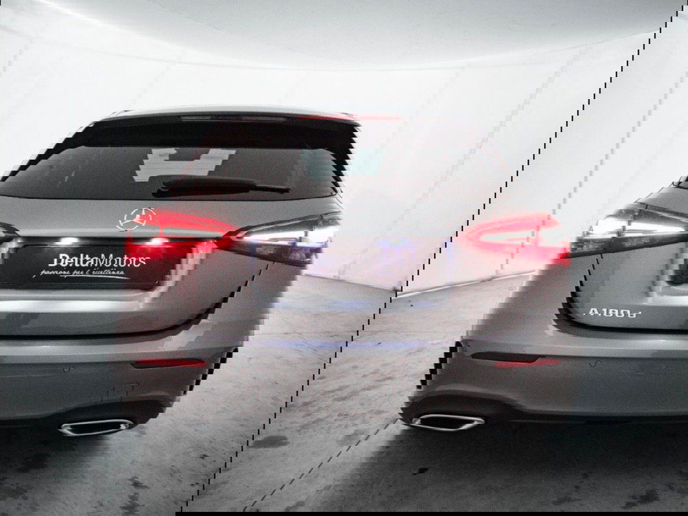 Mercedes-Benz Classe A Sedan nuova a Rimini (4)