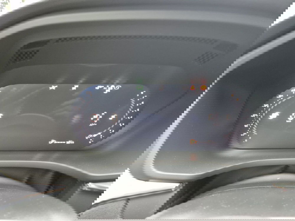 Volvo XC60 nuova a Como (9)