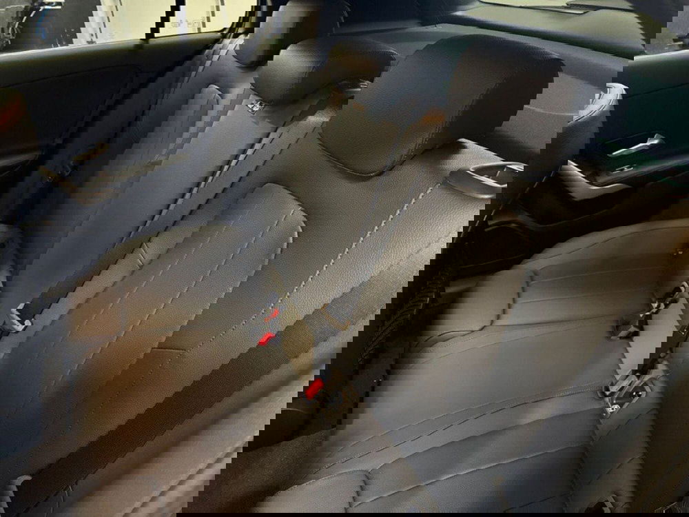 Mercedes-Benz Classe A Sedan nuova a Rimini (14)