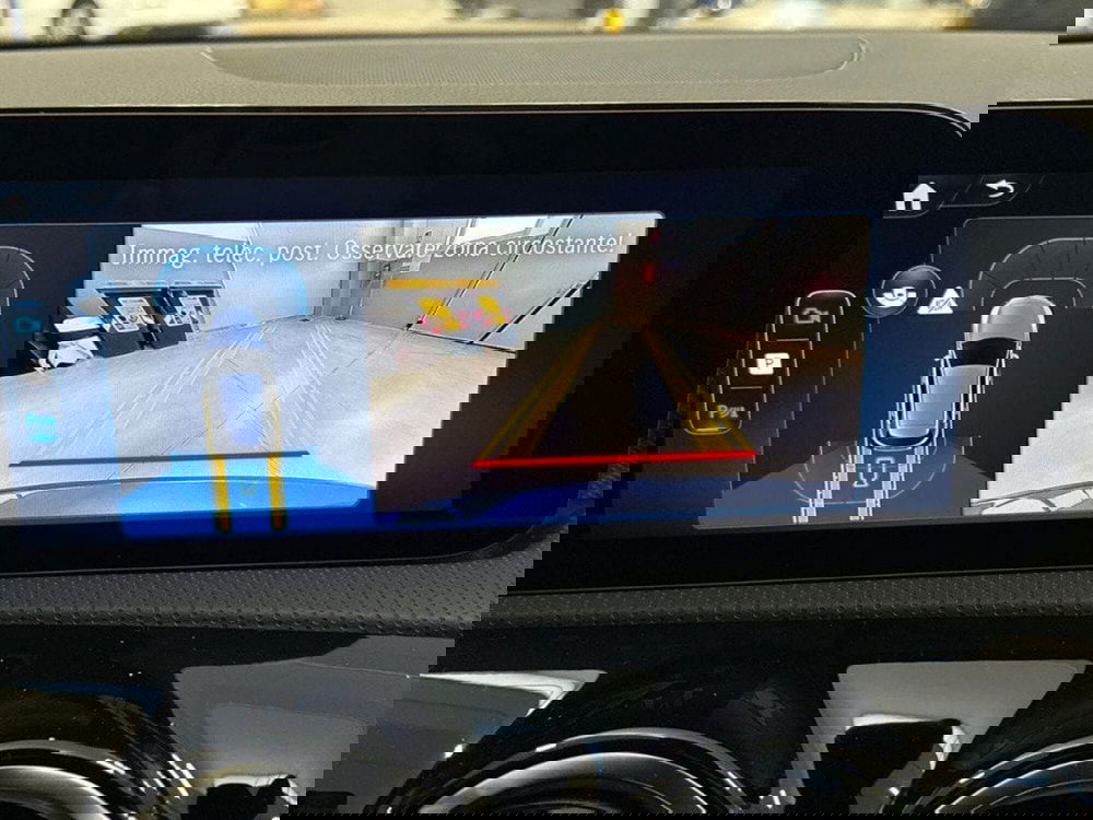 Mercedes-Benz Classe A Sedan nuova a Rimini (20)