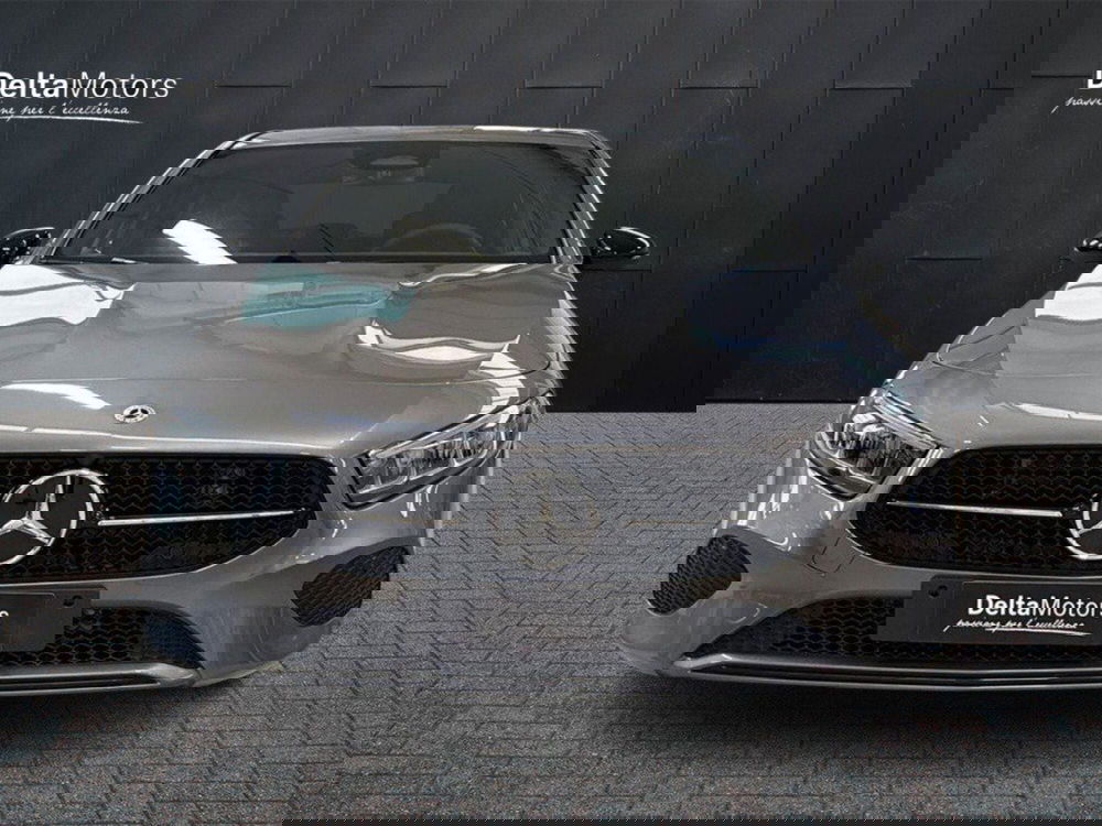 Mercedes-Benz Classe A Sedan nuova a Rimini (3)