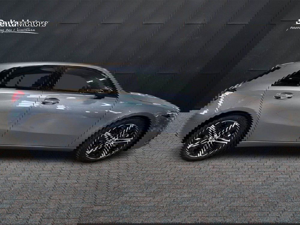 Mercedes-Benz Classe A Sedan nuova a Rimini (4)