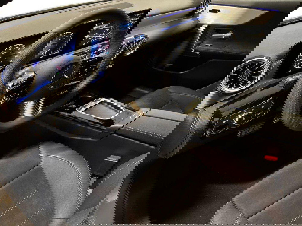 Mercedes-Benz Classe A Sedan nuova a Rimini (17)