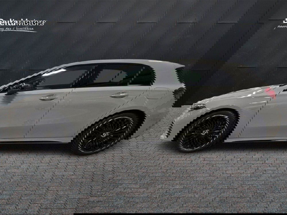 Mercedes-Benz Classe A Sedan nuova a Rimini (3)