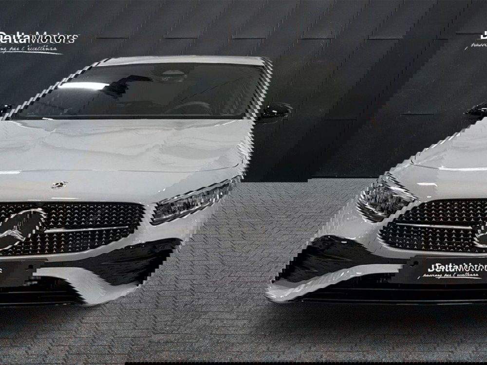 Mercedes-Benz Classe A Sedan nuova a Rimini (7)