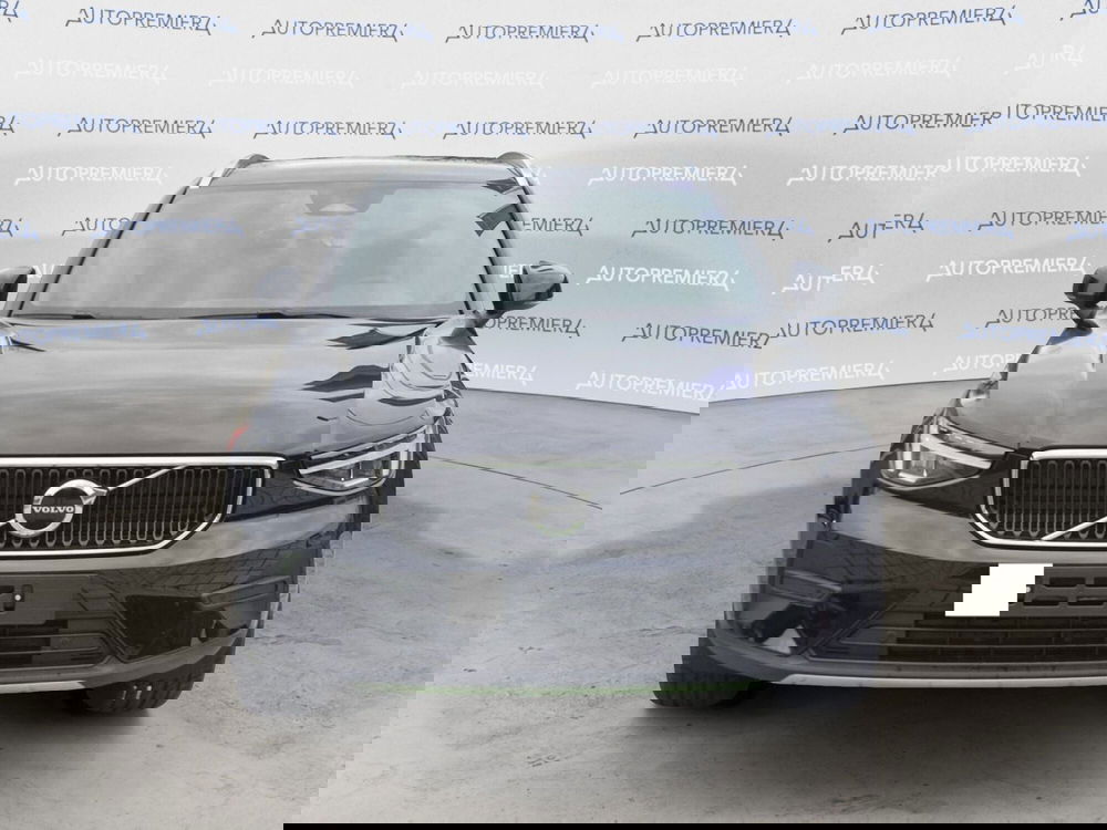 Volvo XC40 nuova a Como (3)