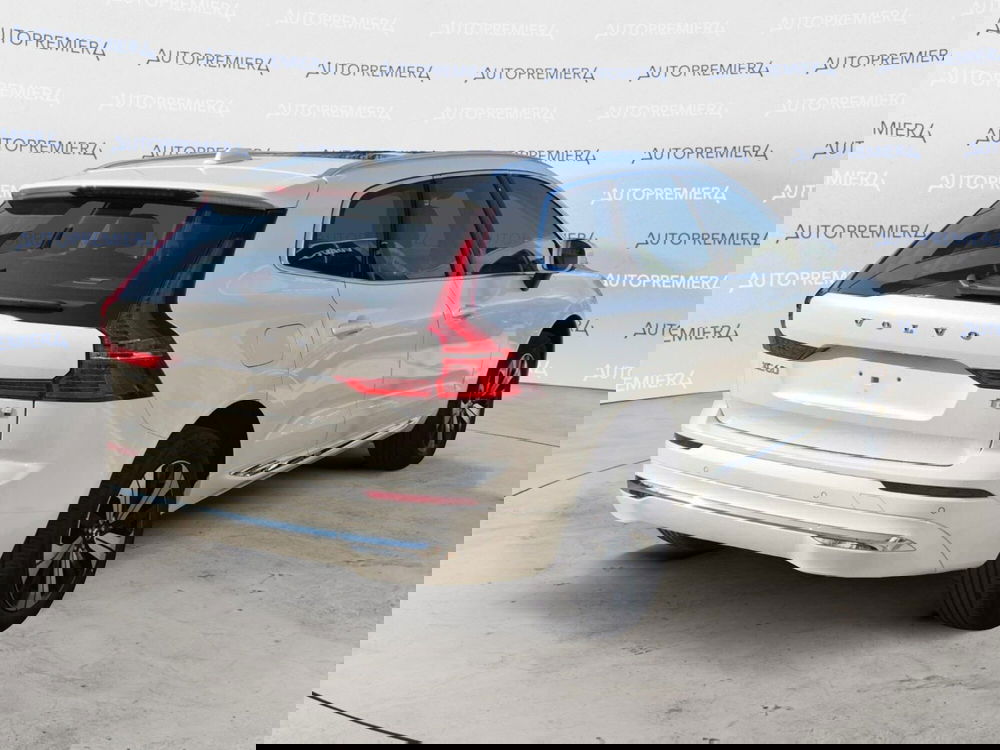 Volvo XC60 nuova a Como (5)