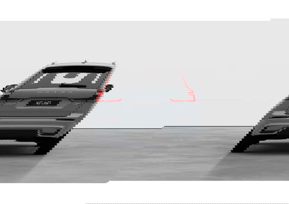 Volvo XC60 nuova a Como (5)