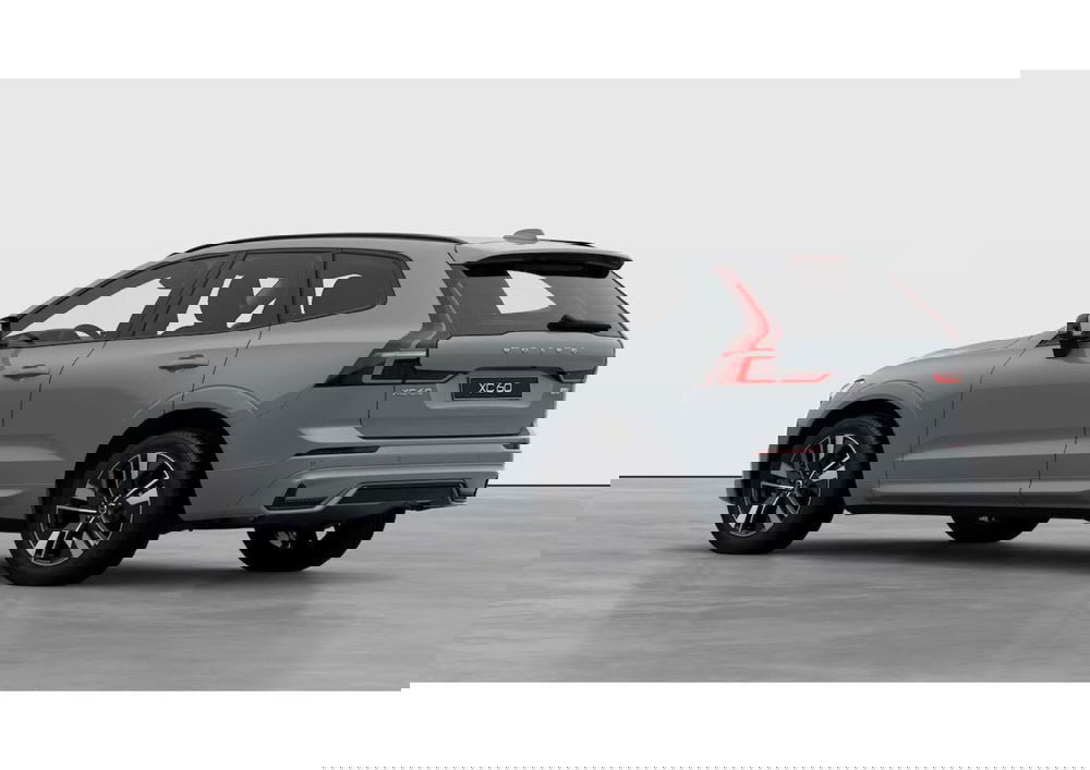 Volvo XC60 nuova a Como (4)