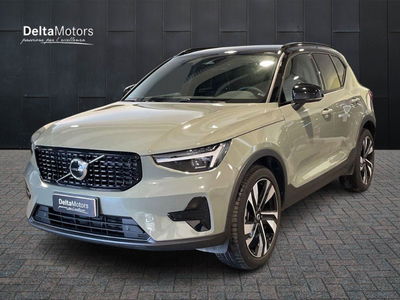Volvo XC40 2.0 b3 Plus Dark auto del 2024 usata a Montecosaro