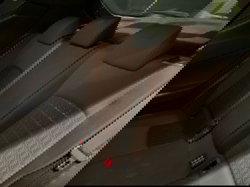 Toyota Toyota C-HR usata a Macerata (13)