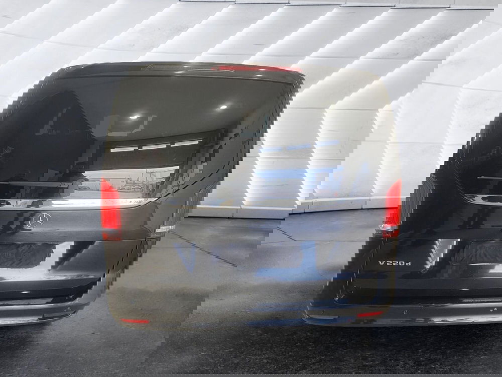 Mercedes-Benz Classe V usata a Napoli (7)