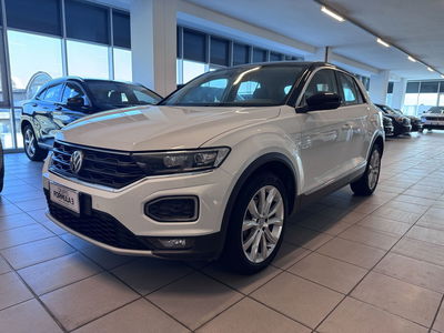 Volkswagen T-Roc 1.6 TDI SCR Advanced BlueMotion Technology del 2019 usata a Messina