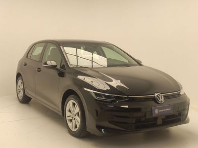 Volkswagen Golf 2.0 TDI SCR Life del 2025 usata a Pratola Serra