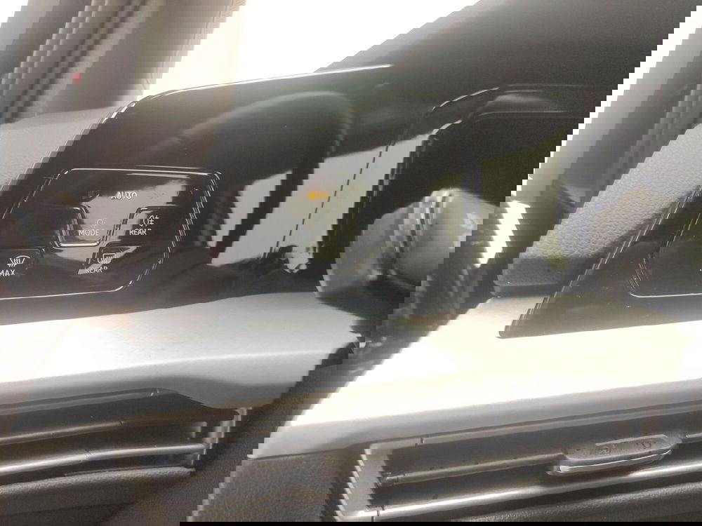 Volkswagen Golf usata a Avellino (18)