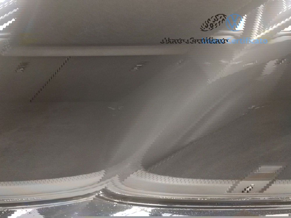 Volkswagen Taigo usata a Avellino (14)