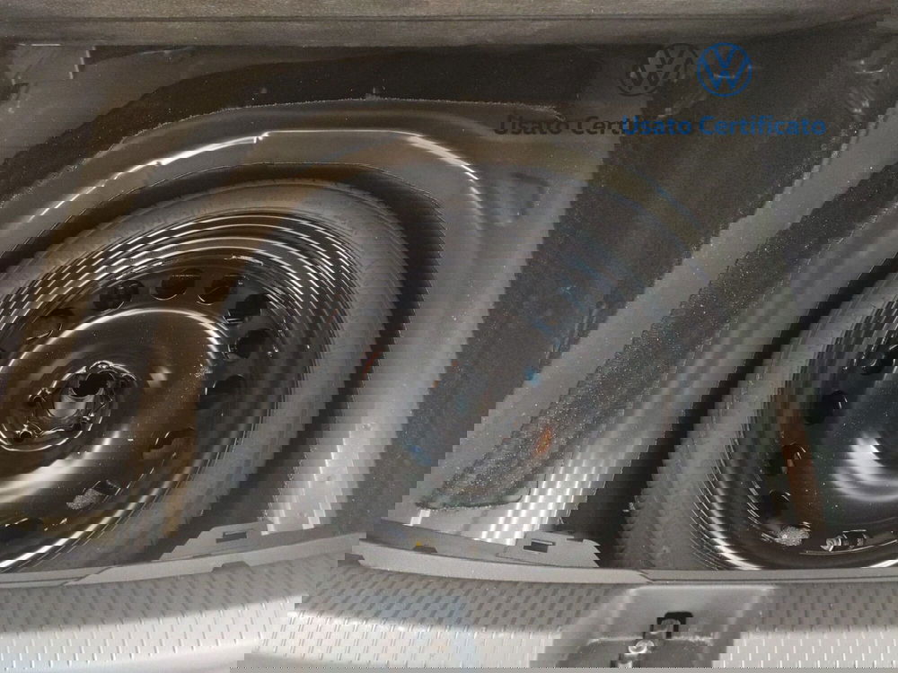 Volkswagen Taigo usata a Avellino (15)