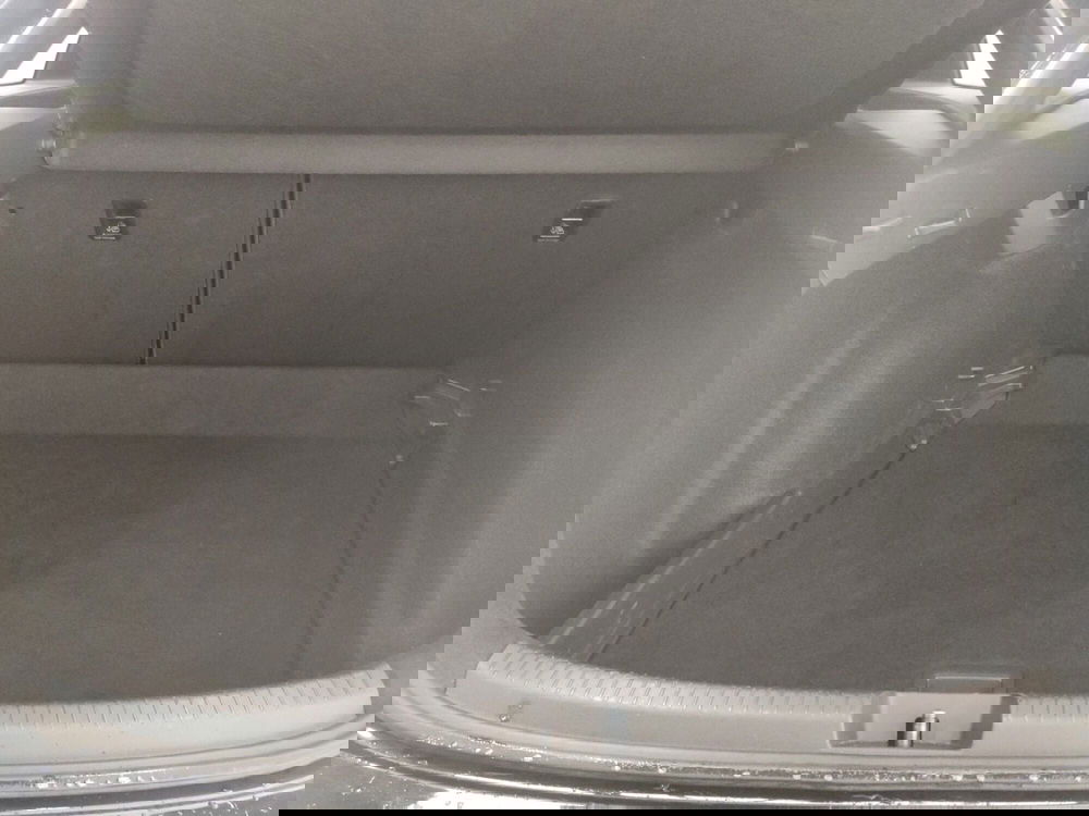 Volkswagen Taigo usata a Avellino (13)