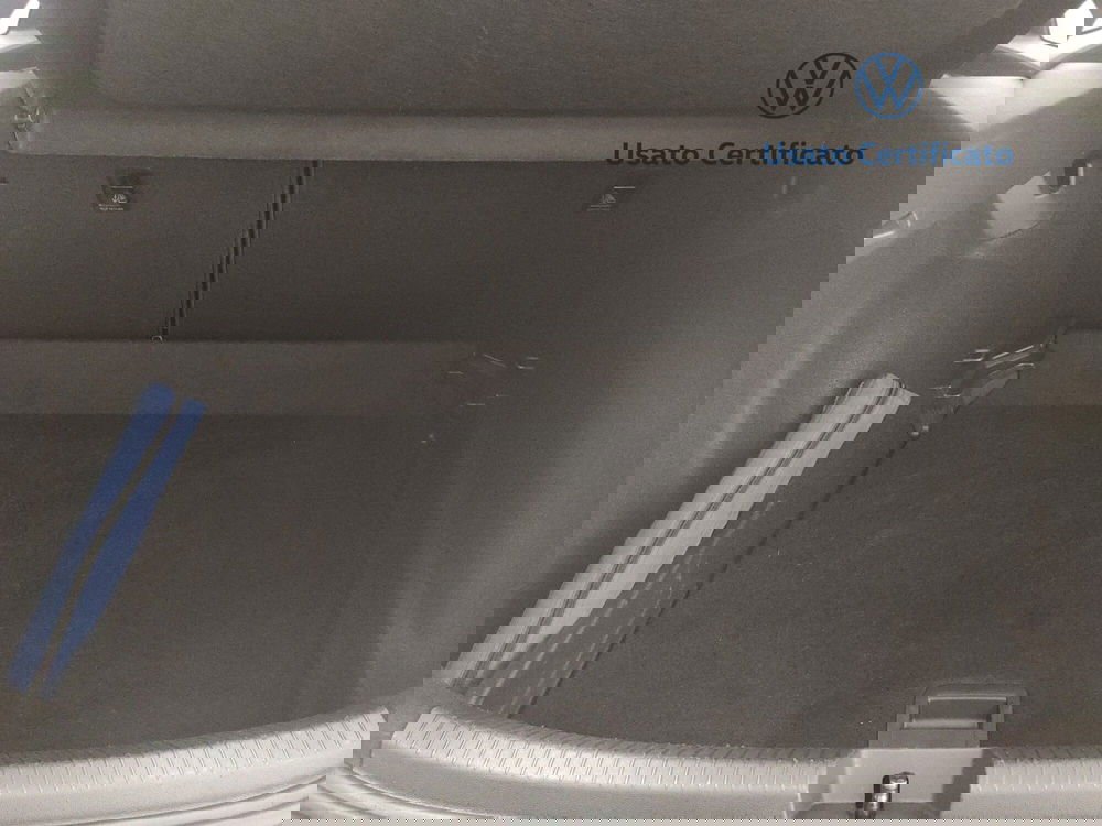 Volkswagen Taigo usata a Avellino (14)