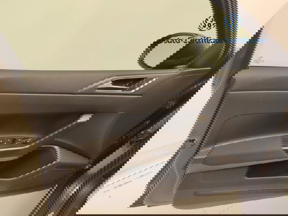 Volkswagen Taigo usata a Avellino (18)