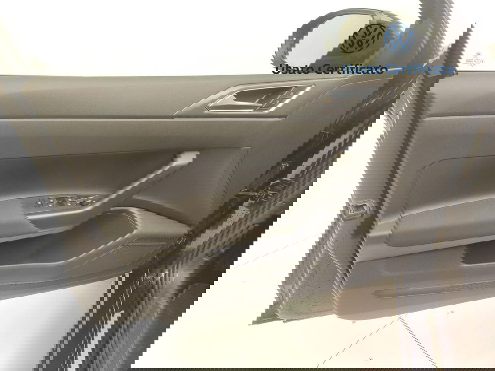 Volkswagen Taigo usata a Avellino (18)