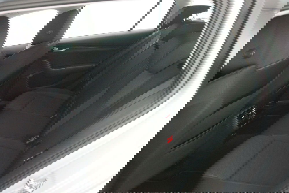 Skoda Octavia Station Wagon usata a Torino (8)