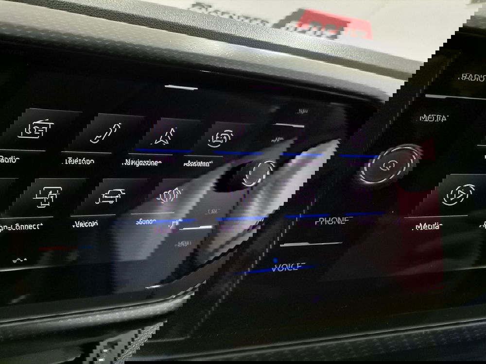 Volkswagen T-Cross usata a Salerno (20)