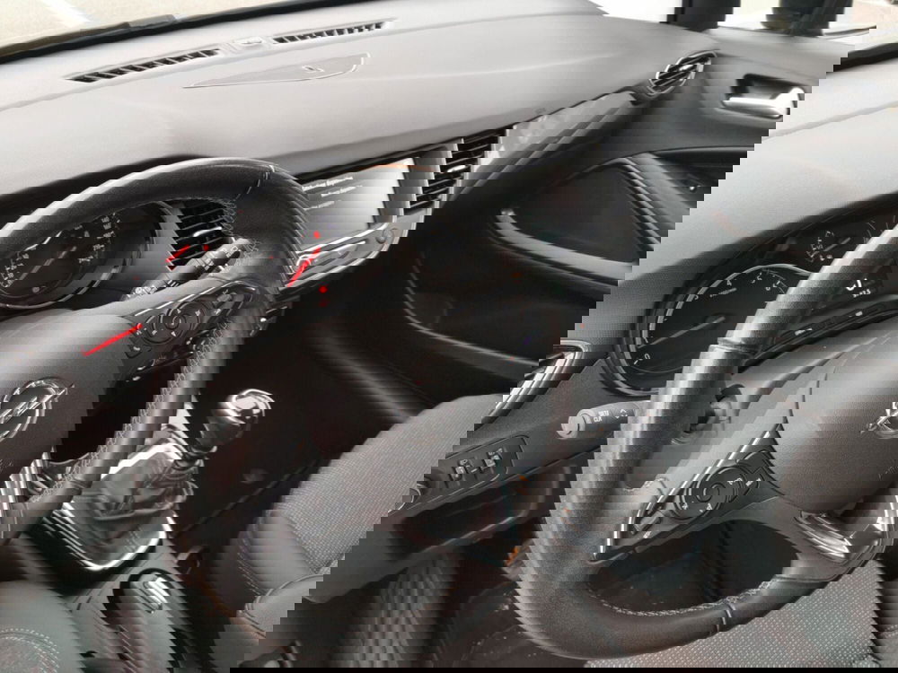 Opel Crossland usata a Taranto (10)