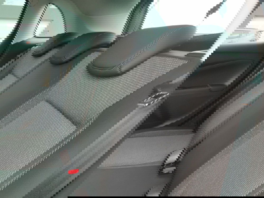 Opel Crossland usata a Taranto (12)