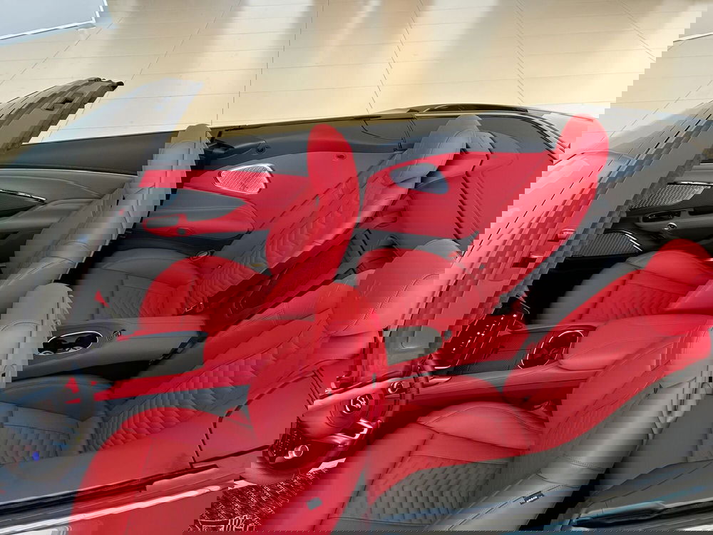 Maserati Grancabrio nuova a Bari (7)