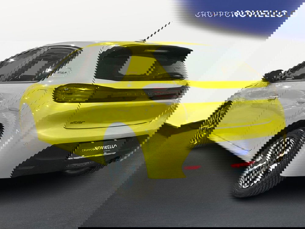 Peugeot 208 nuova a Salerno (5)