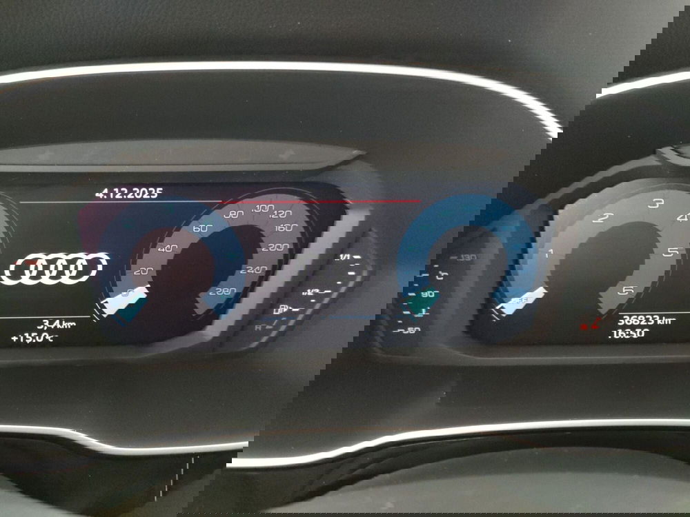 Audi Q3 Sportback usata a Napoli (15)