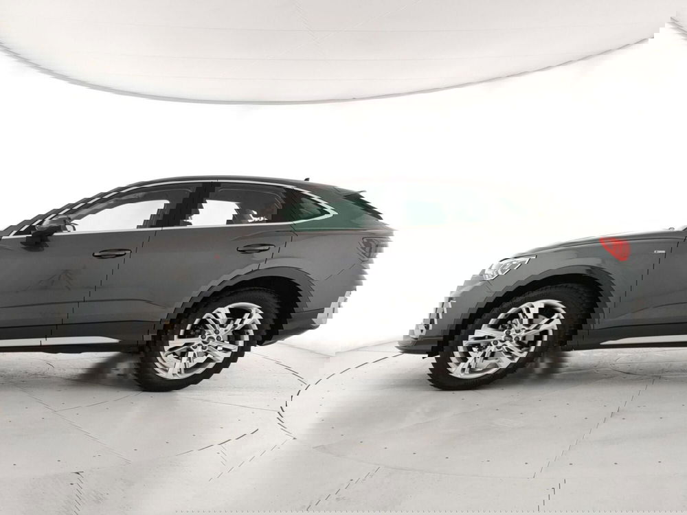 Audi Q3 Sportback usata a Napoli (2)