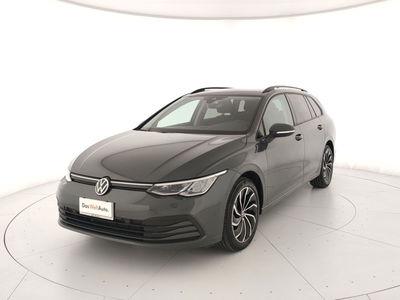 Volkswagen Golf Variant 2.0 TDI SCR DSG Life del 2021 usata a Torre Annunziata