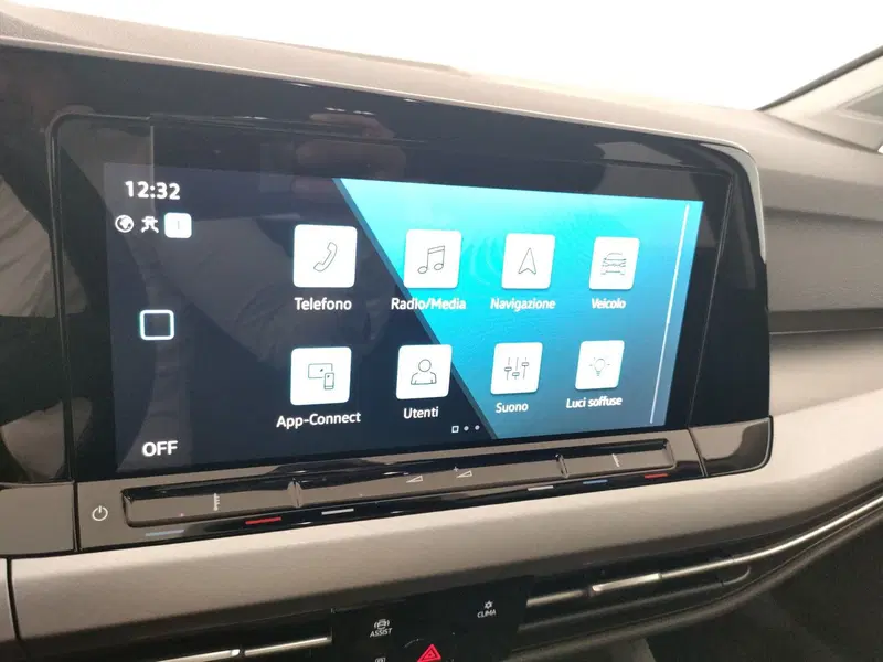 Volkswagen Golf Variant usata a Napoli (12)