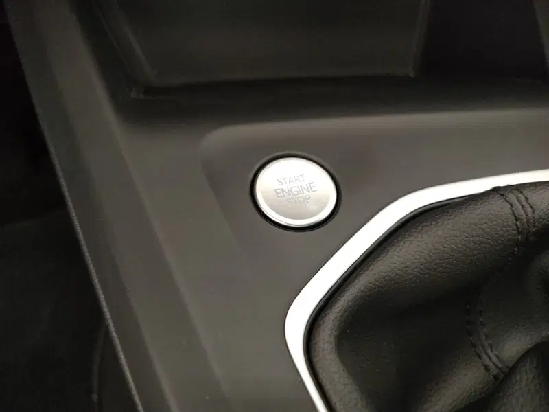 Volkswagen Golf Variant usata a Napoli (14)