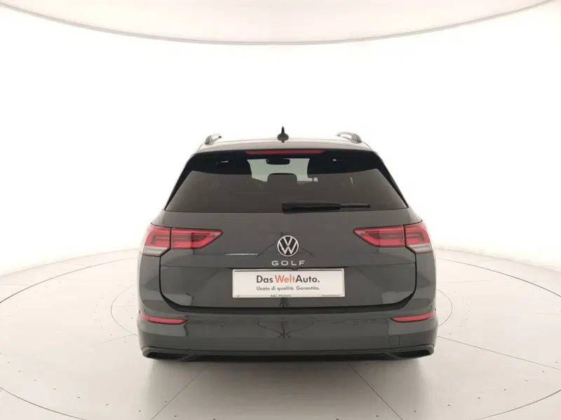 Volkswagen Golf Variant usata a Napoli (4)