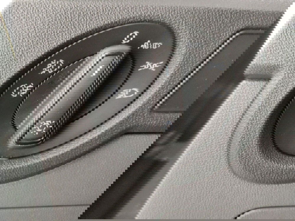 Volkswagen T-Cross usata a Napoli (12)