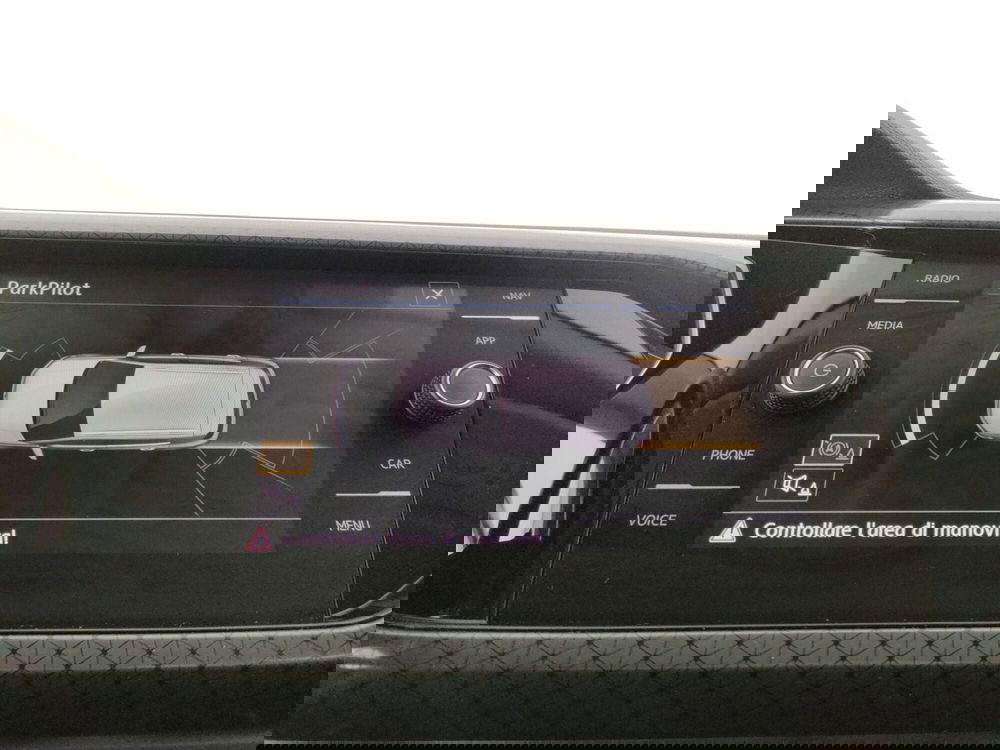 Volkswagen T-Cross usata a Napoli (16)