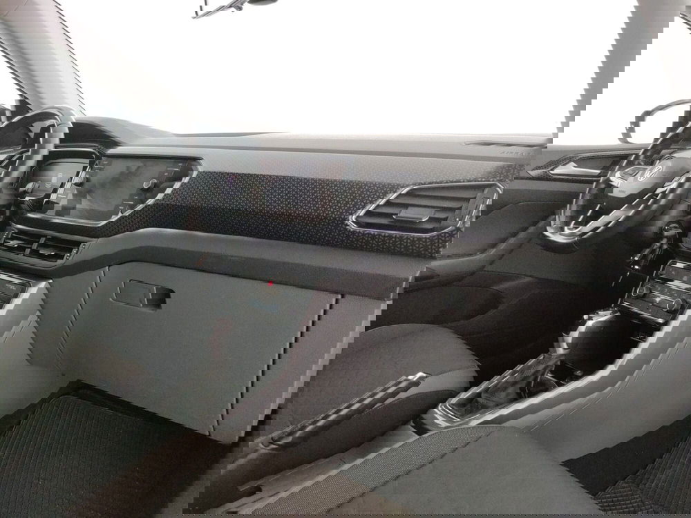 Volkswagen T-Cross usata a Napoli (6)