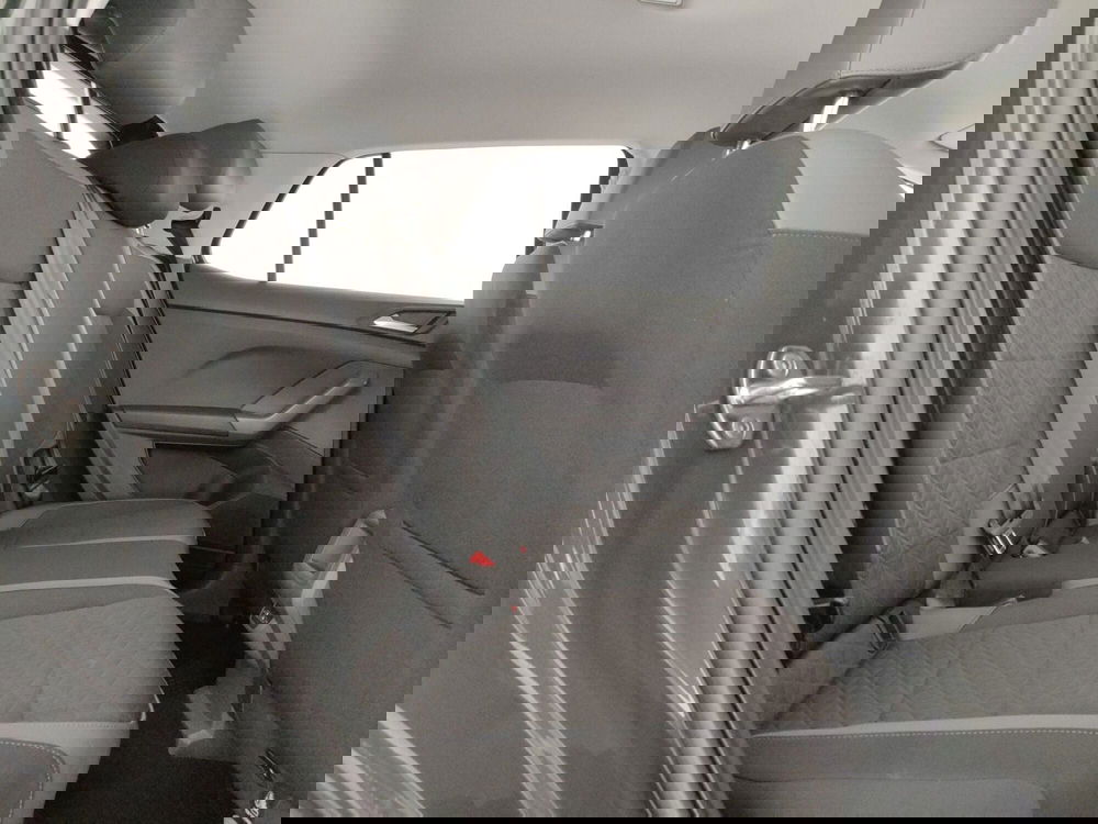 Volkswagen T-Cross usata a Napoli (9)