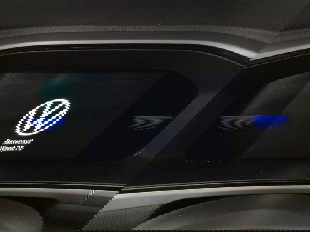 Volkswagen T-Roc usata a Napoli (12)