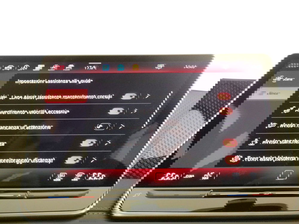 Volkswagen Tiguan usata a Napoli (16)