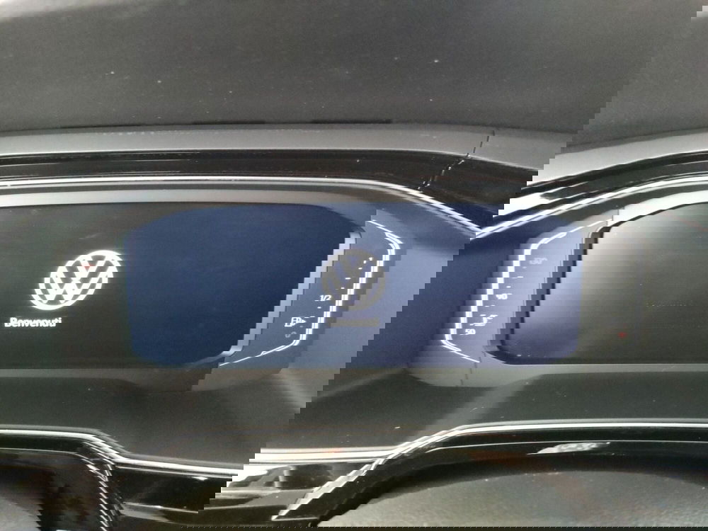 Volkswagen Taigo usata a Napoli (12)