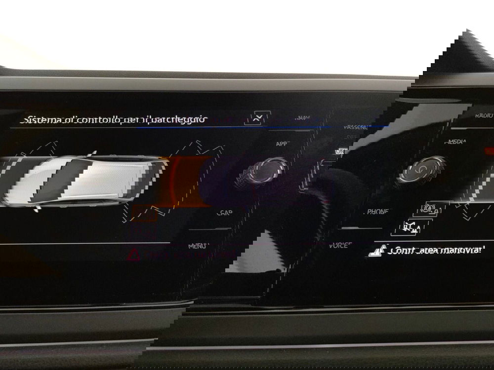 Volkswagen Taigo usata a Napoli (15)