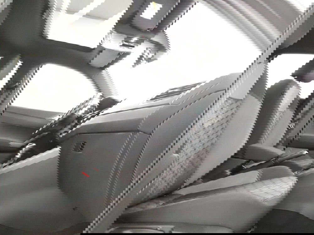 Volkswagen Taigo usata a Napoli (7)