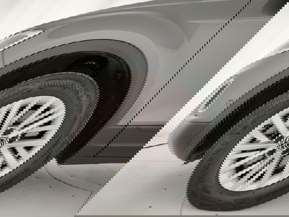 Volkswagen T-Roc usata a Napoli (5)