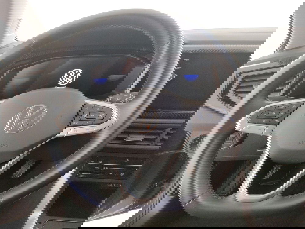 Volkswagen Taigo usata a Napoli (10)