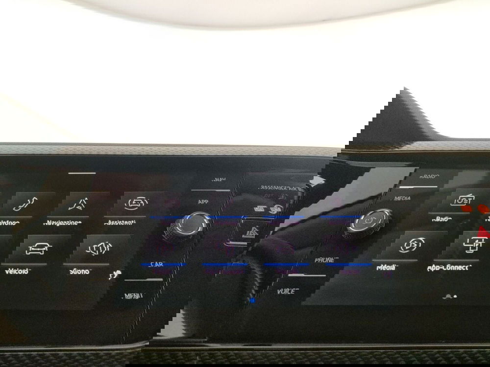 Volkswagen Taigo usata a Napoli (14)