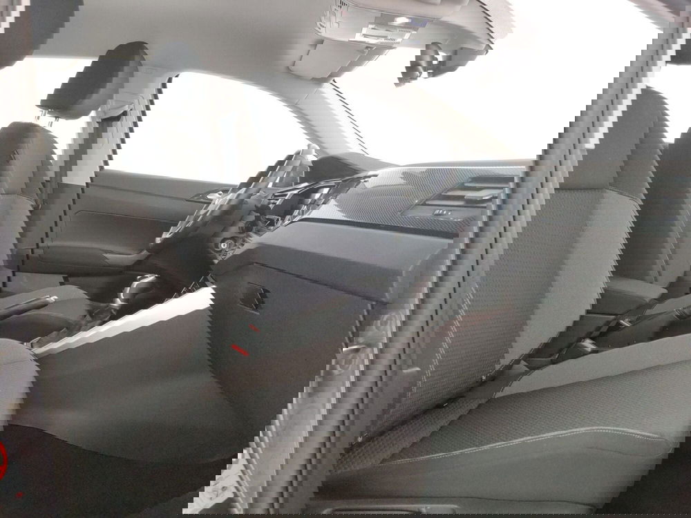 Volkswagen Taigo usata a Napoli (7)